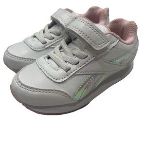 Reebok Girls Toddler White and Pink Sneakers. Size 7. NWOT. Great Condition.